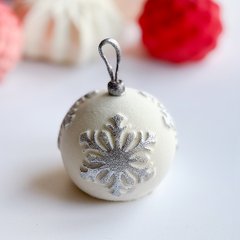 Snowfall ball cake silicone mould handmade